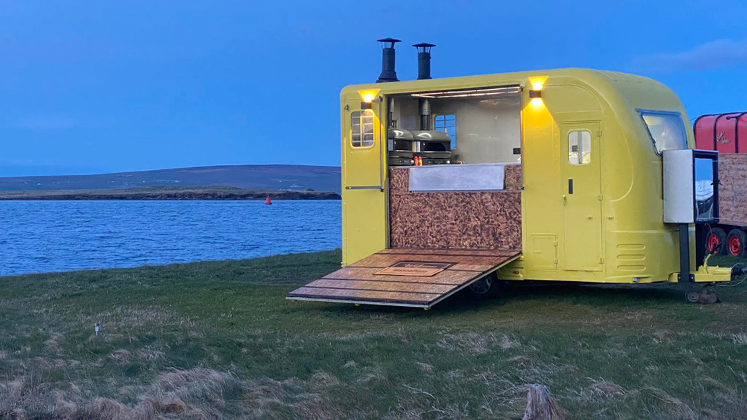 The colourful Wanna Pizza trailer
