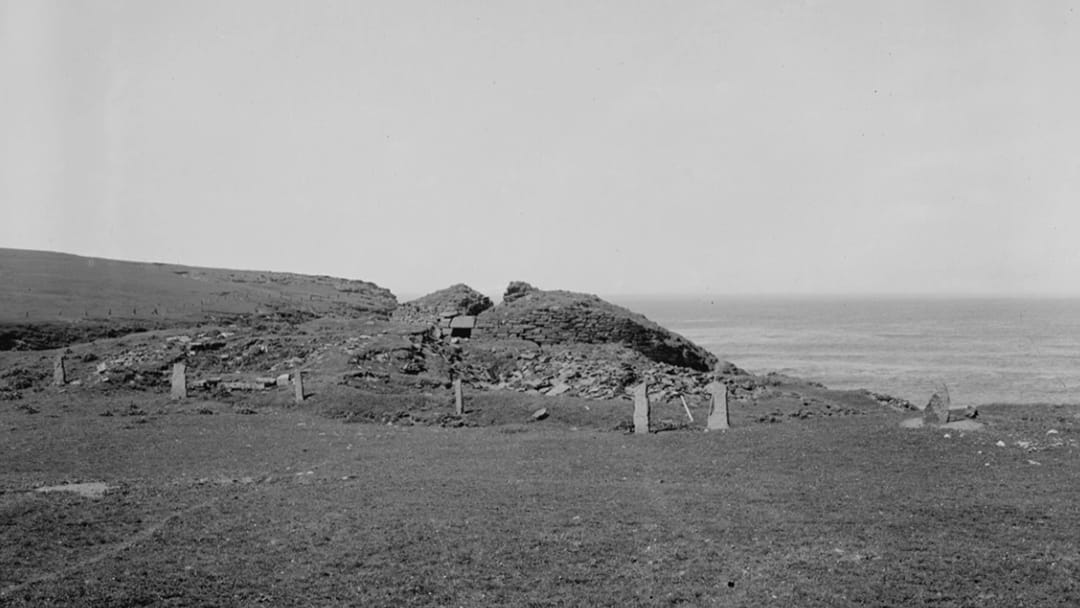 View towards broch from landward side in 1925