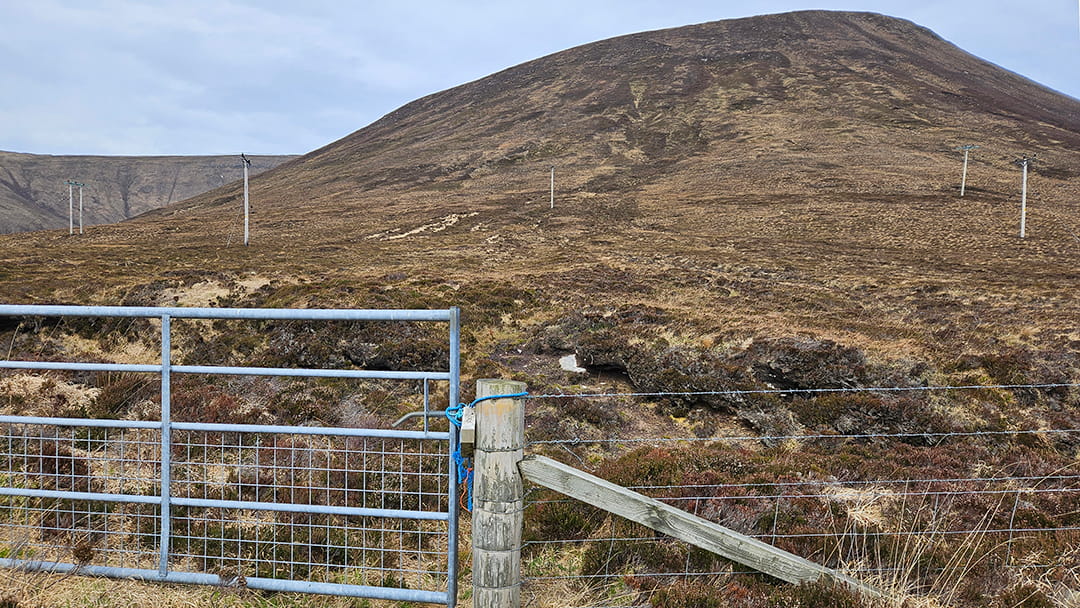 Ward Hill and the start of the climb